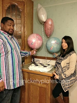 Dark chocolate gender reveal cupcakes filled with pink (or blue) frosting. A fun way to reveal baby's gender! | www.persnicketyplates.com Dark chocolate gender reveal cupcakes filled with pink (or blue) frosting. A fun way to reveal baby's gender! | www.persnicketyplates.com
