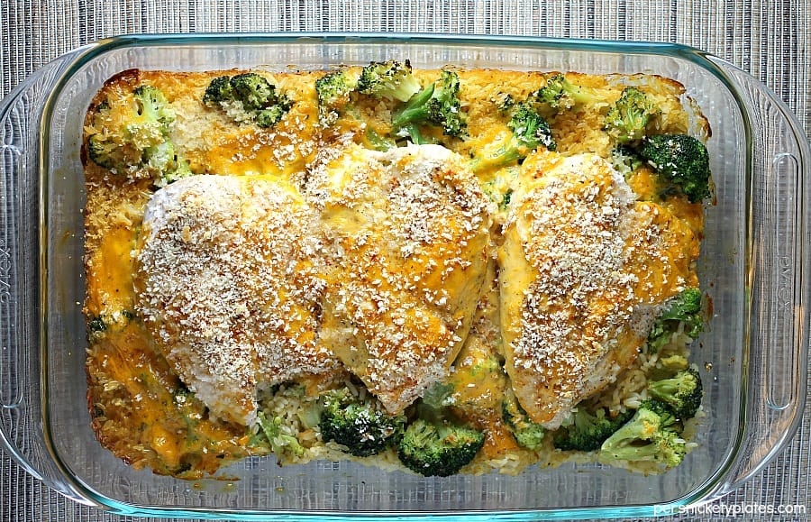 Six ingredients, one casserole dish - Cheesy Chicken Broccoli and Rice Casserole is perfect for busy weeknights! | Persnickety Plates AD