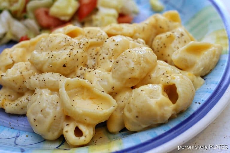 Stovetop Creamy Macaroni & Cheese is so much better than the box! | Persnickety Plates