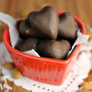 Dark Chocolate Toasted Almond and Coconut Hearts are a sweet, homemade goody perfect for Valentine's Day or anytime you want to treat yourself. | www.persnicketyplates.com